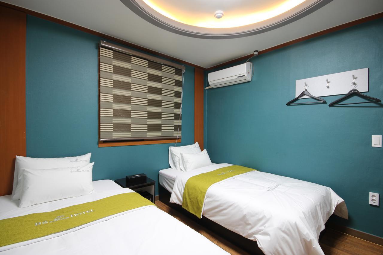 Business Hotel Busan Station מראה חיצוני תמונה