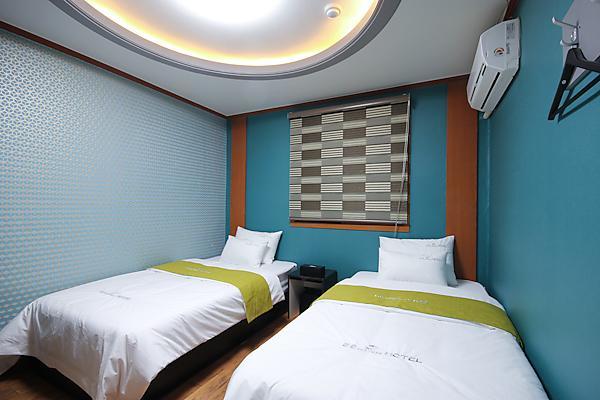Business Hotel Busan Station מראה חיצוני תמונה