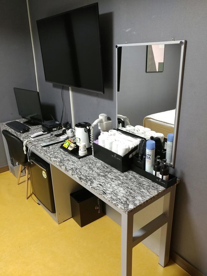 Business Hotel Busan Station מראה חיצוני תמונה