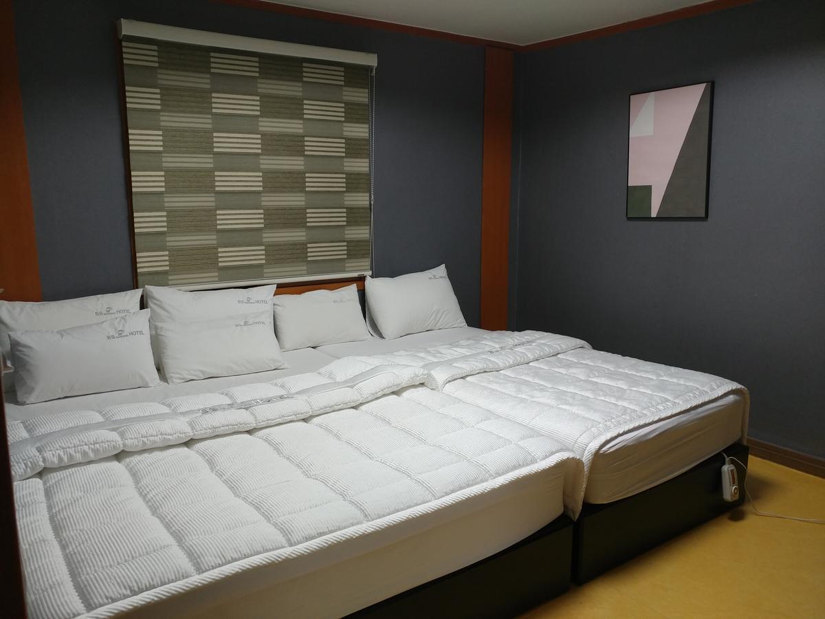 Business Hotel Busan Station מראה חיצוני תמונה