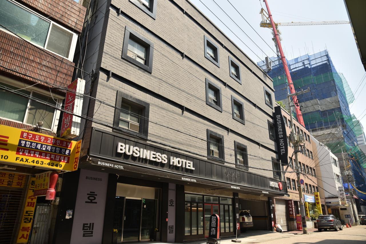 Business Hotel Busan Station מראה חיצוני תמונה