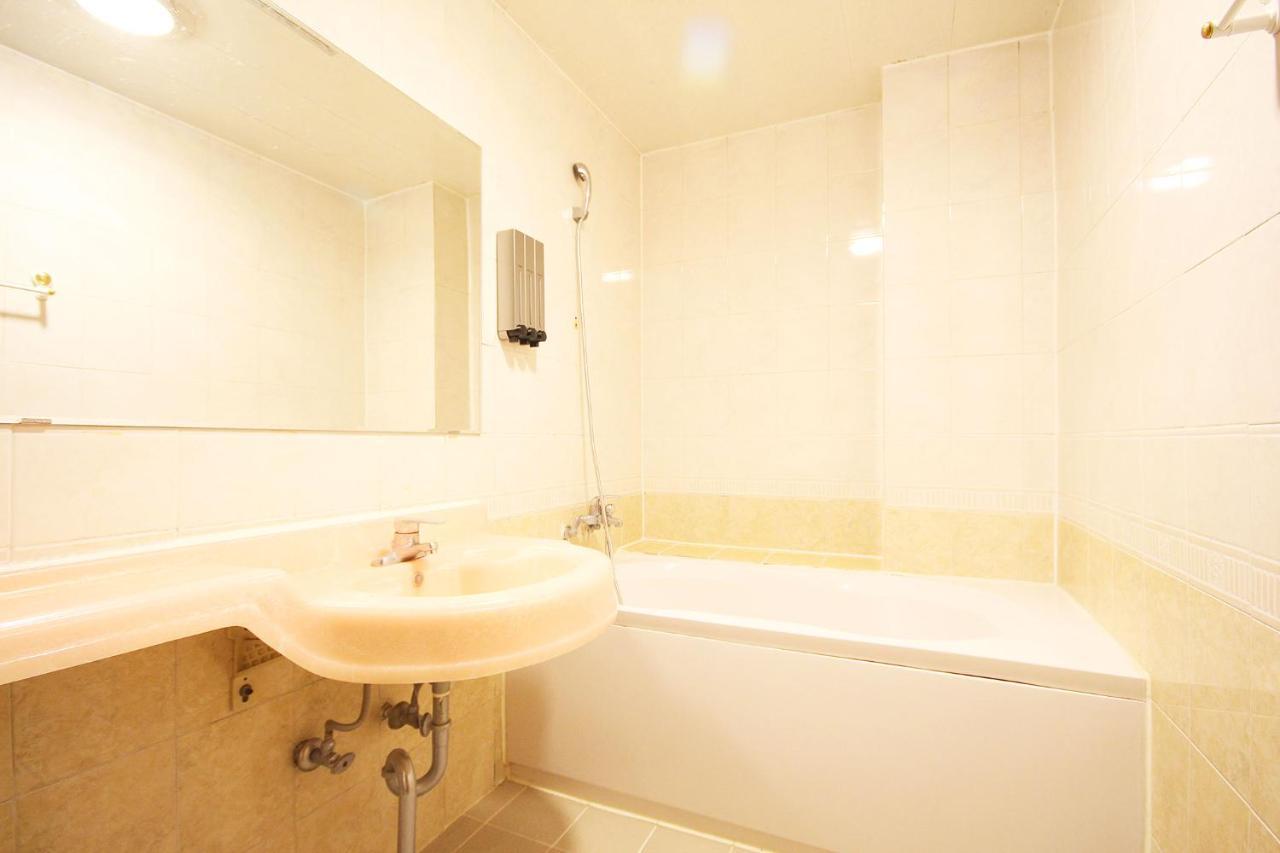 Business Hotel Busan Station מראה חיצוני תמונה